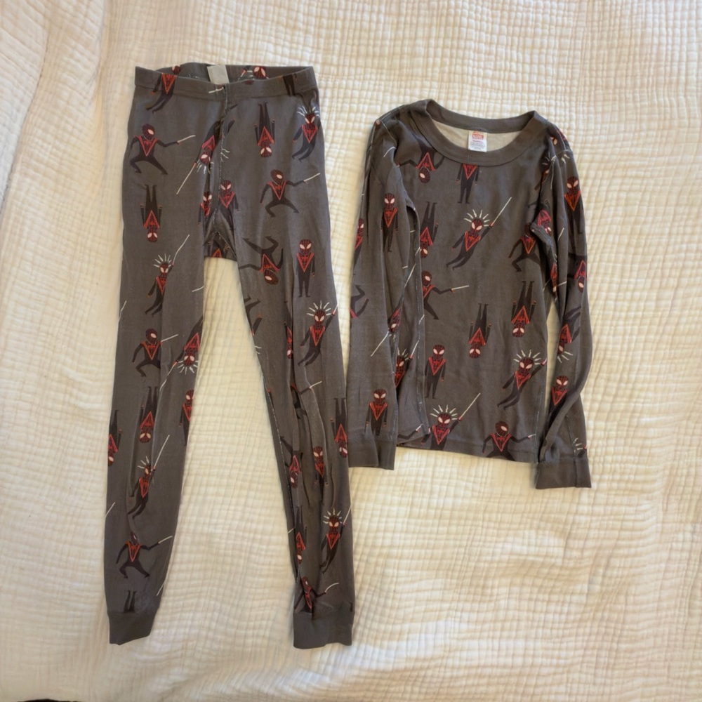 Spider-Man Kids Gray and Red Patterned Pajamas